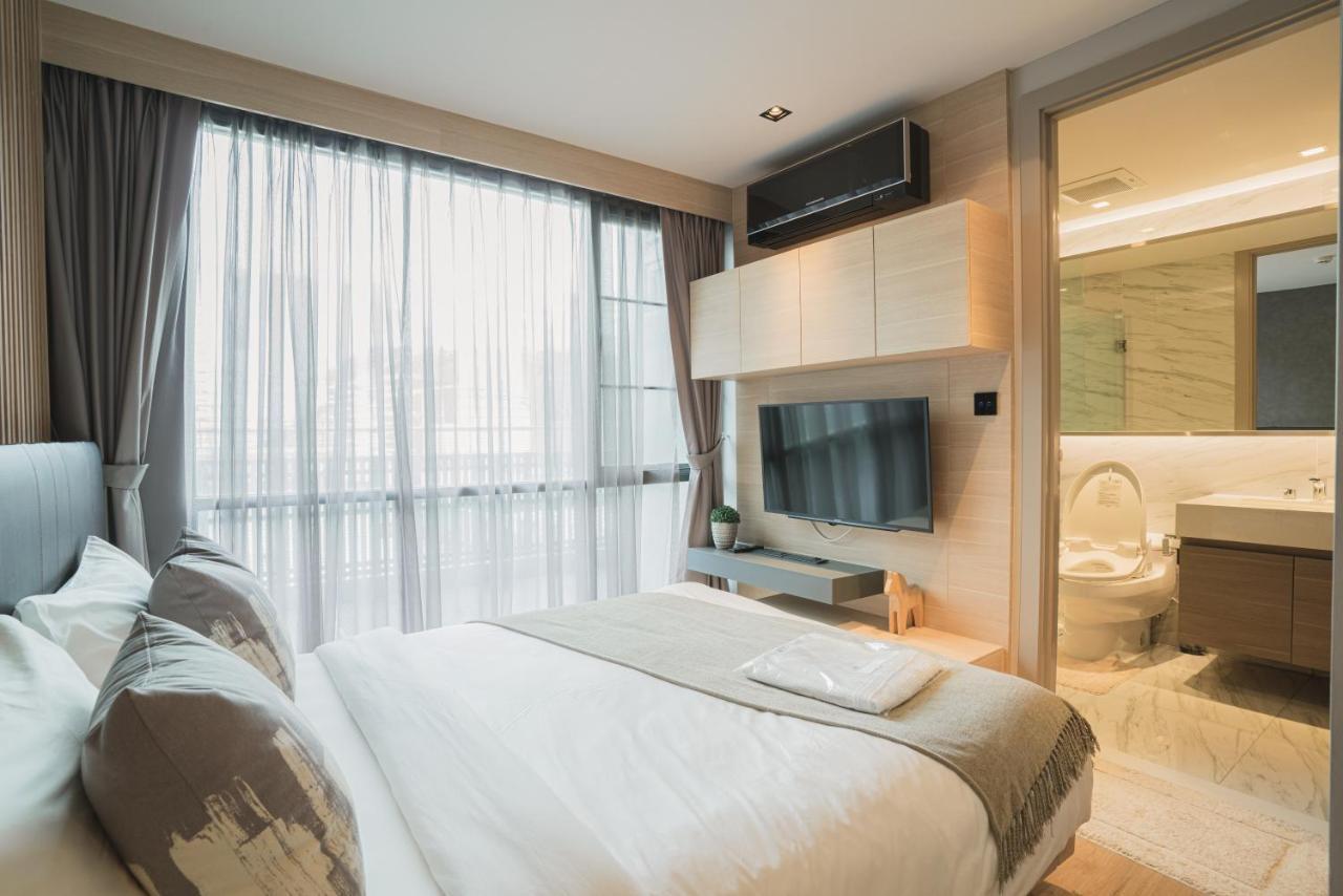 Voque Hotel & Serviced Residence Sukhumvit 51 Банкок Екстериор снимка